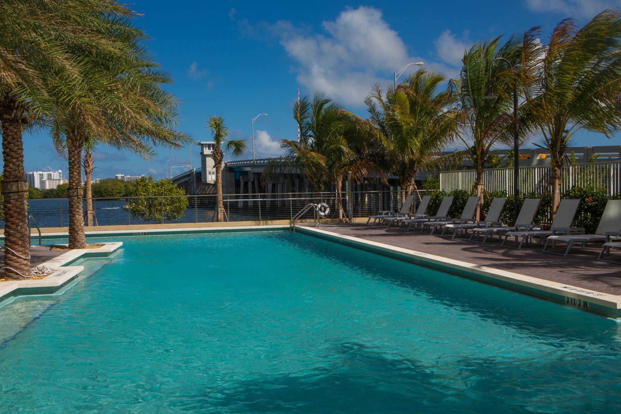 Shorecrest Miami Bay Luxury Apartments Extérieur photo